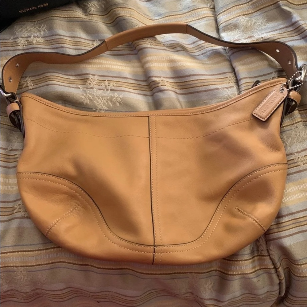 PRICE DROP TODAY ONLY-Coach tan leather bag